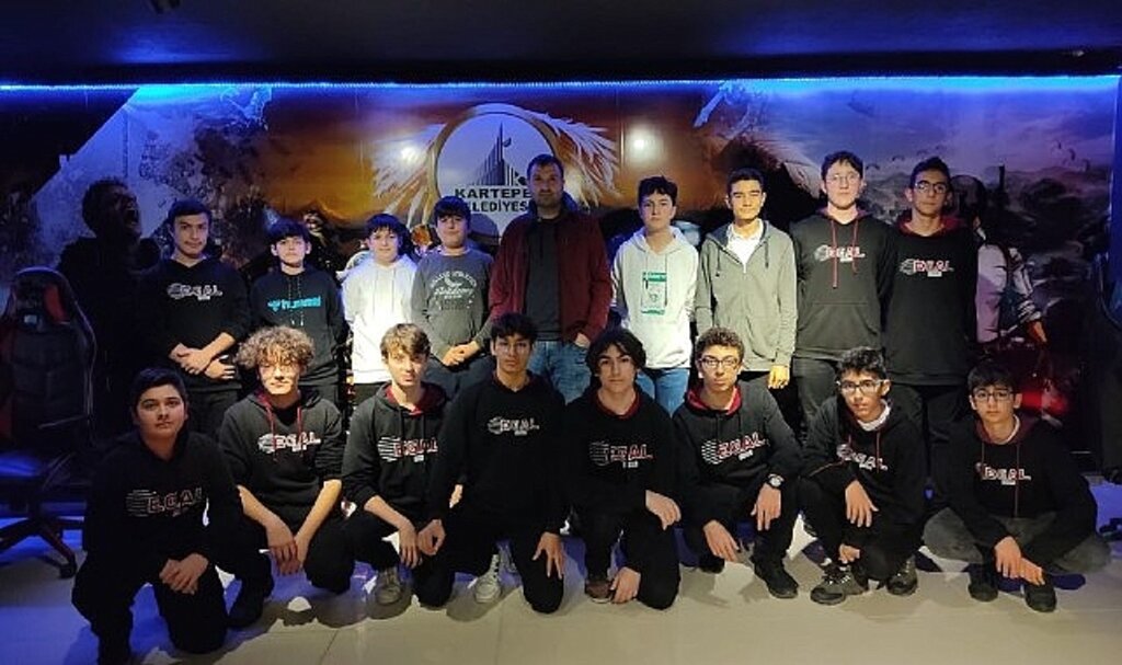 Kartepe'de E-Spor Heyecanı