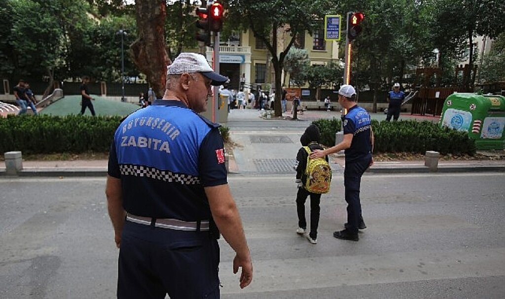 Kocaeli Büyükşehir Zabıtası, 2022'de 7/24 Kocaeli halkının yanında oldu