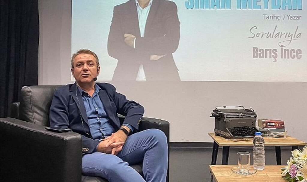 'Konak Söyleşileri'nin konuğu Sinan Meydan oldu
