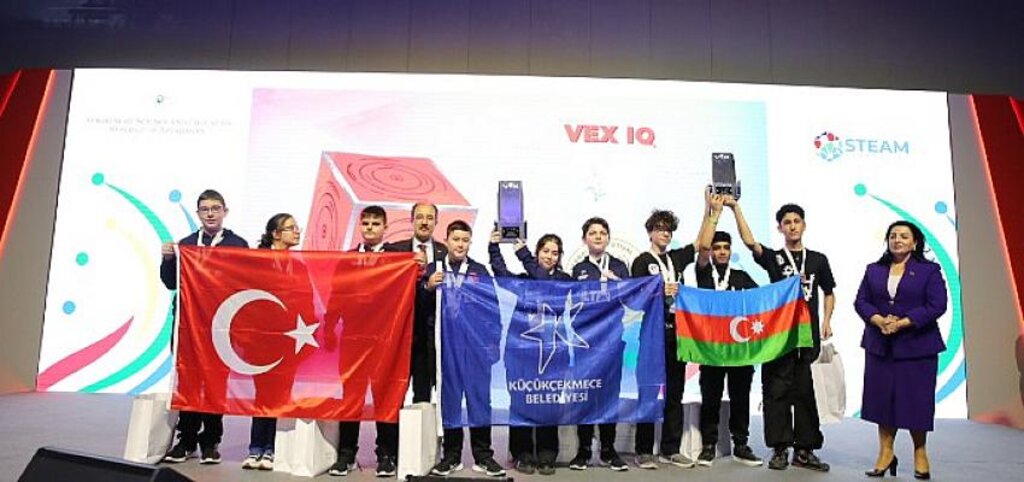 Küçükçekmeceli Öğrenciler, Bakü’den Şampiyonlukla Dödü