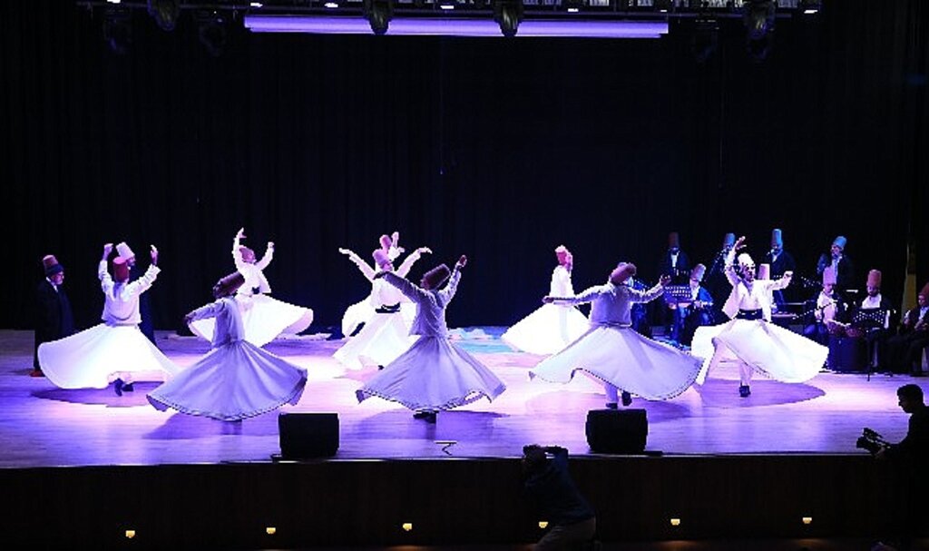 Mevlana, 'vuslatının' 749. yıl dönümünde Bayrampaşa'da anıldı