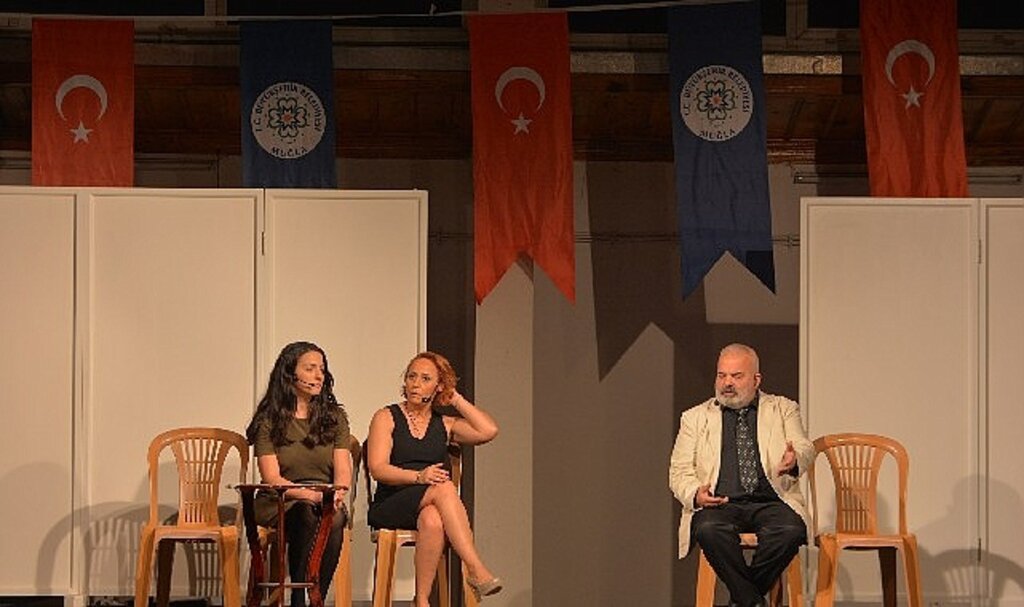 Muğla Büyükşehir'den 3 günde 3 tiyatro oyunu