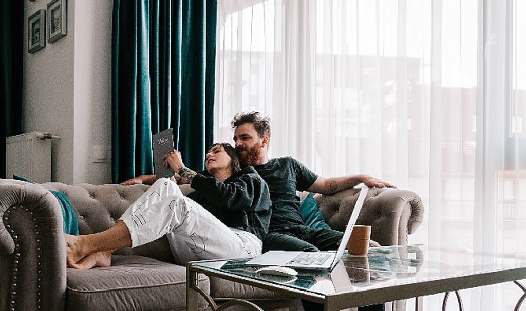 OkCupid 10 Milyar Yanıtı İnceledi: 2023'te Bekarların Beklentileri Neler?