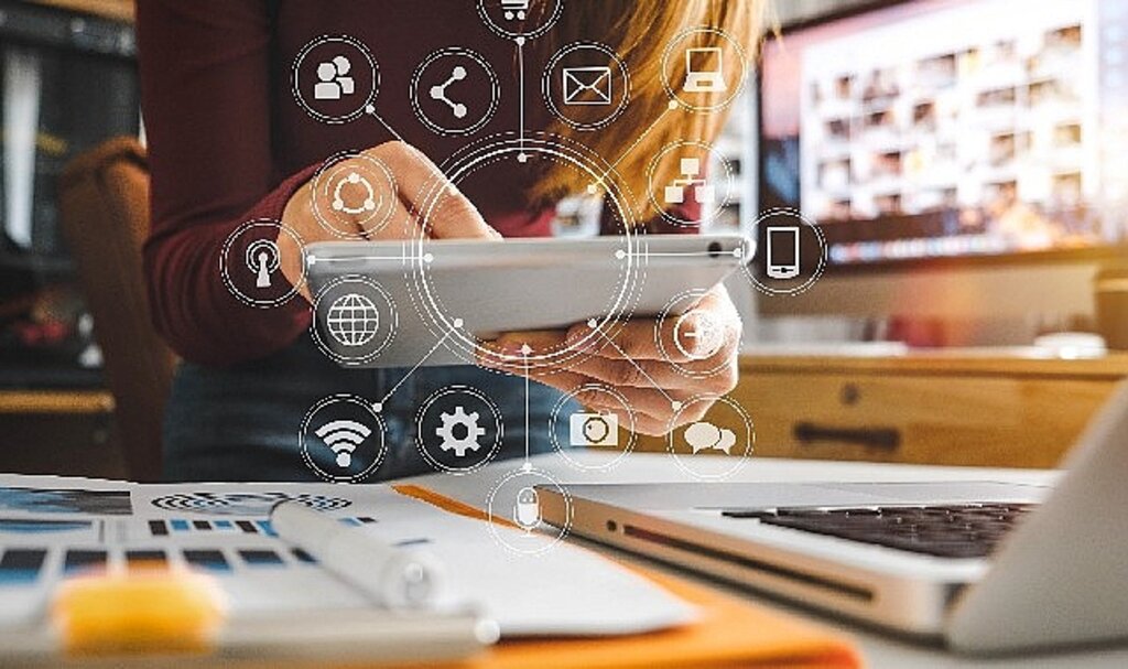 Podcast, Video, NFT, Influencer ve Yapay Zeka 2023'ün Vazgeçilmezleri Olacak