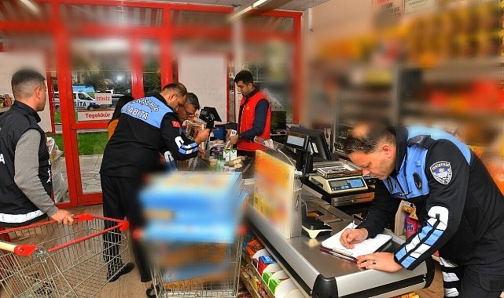 Son kullanma tarihi 4 ay geçen bebek maması satışa sunulmuş