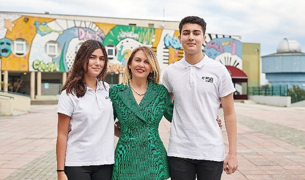 Darüşşafaka Eğitim Kurumları'na, 