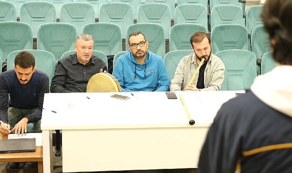 Genç müzisyenler tanıtım konserine hazır