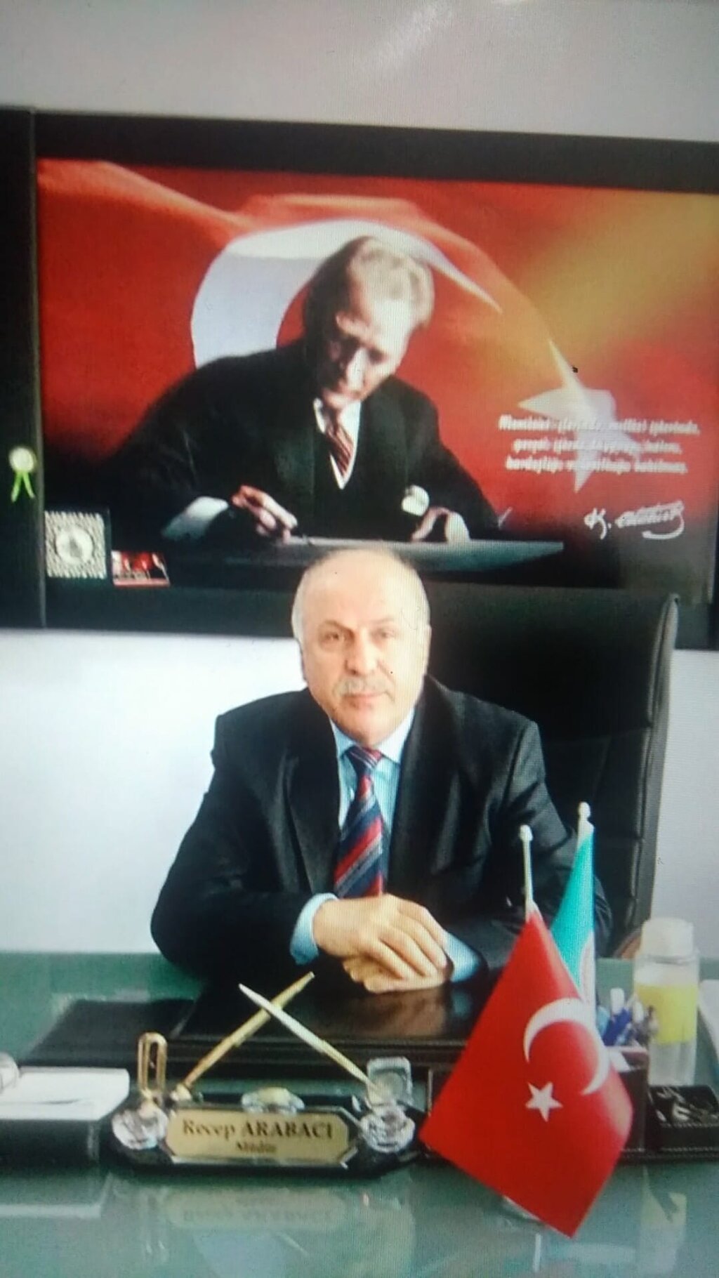 40 YIL, 7 AYLIK OKUL MÜDÜRÜ RECEP ARABACI EMEKLİYE AYRILDI