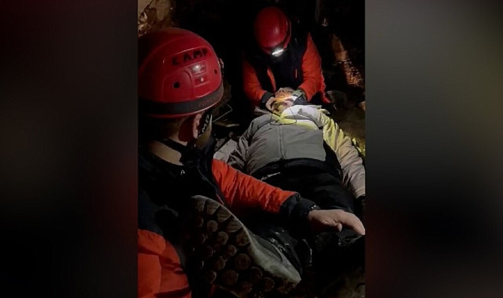 Arama Kurtarma Ekipleri Deprem Bölgesinde