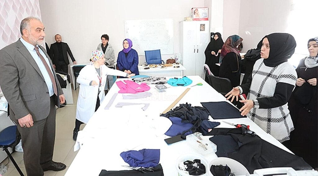 Canikli Kadınlar Depremzedeler İçin Üretiyor