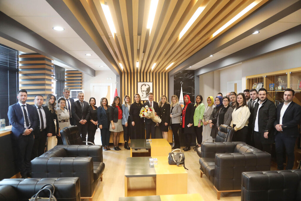 Atakum Belediyesi'nde yeni memurlara yemin töreni 