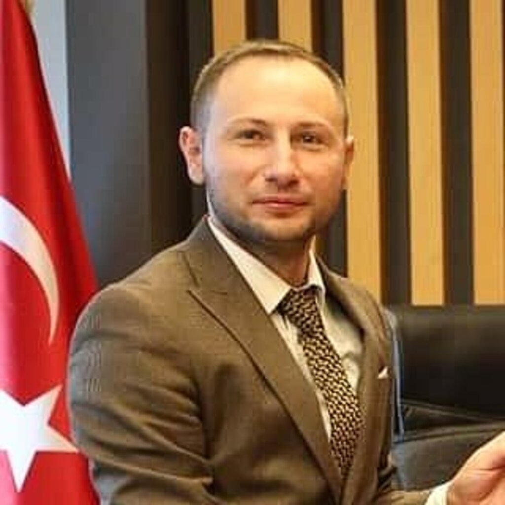 Başkan Sarı Aday Adayı Mı?