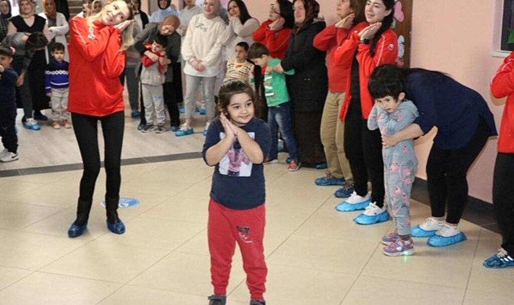 Anne Şehir'den Down Sendrumlu miniklere anlamlı etkinlik
