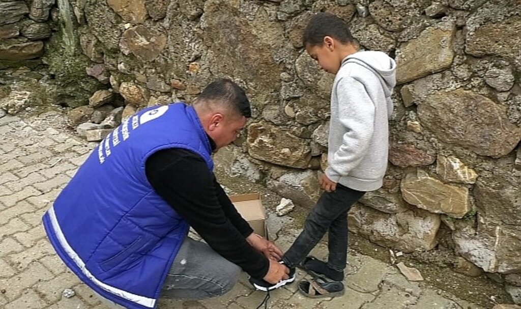 Antalya Büyükşehir Belediyesi Ramazan Ayı'nda da depremzedeleri yalnız bırakmıyor