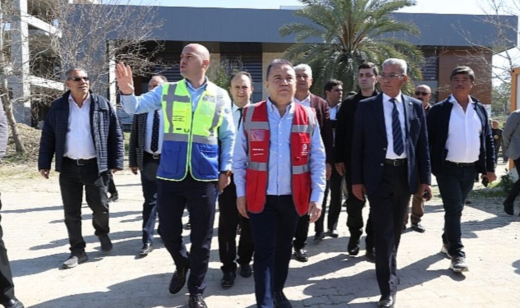 Başkan Muhittin Böcek Serik'te