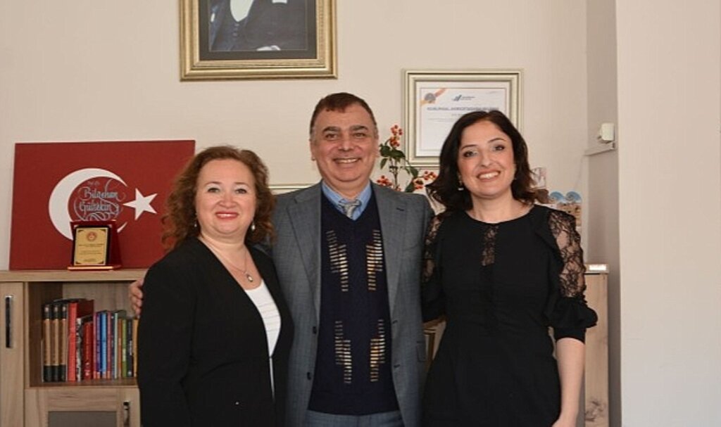 EÜ İletişim Fakültesinden 