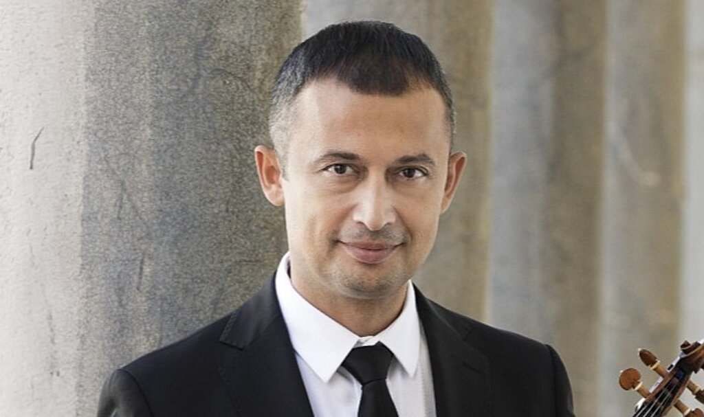 Gökhan Aybulus ve Esen Kıvrak Yapı Kredi bomontiada b-sahne'de