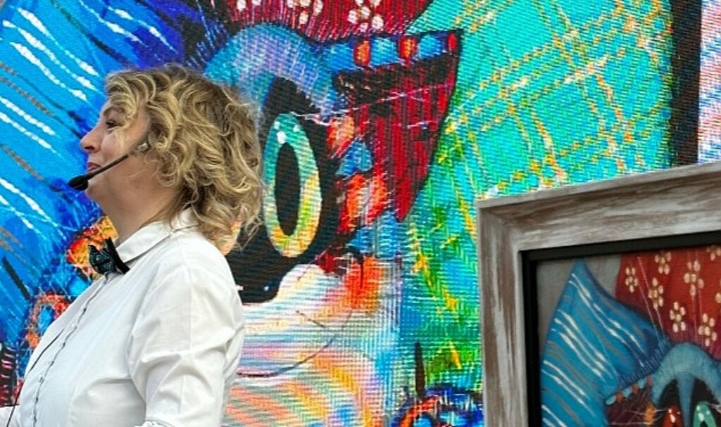 İstinyePark'ta Çocukların Katılımı ile Düzenlenen Müzayededen Depremzede Gençlere Destek!