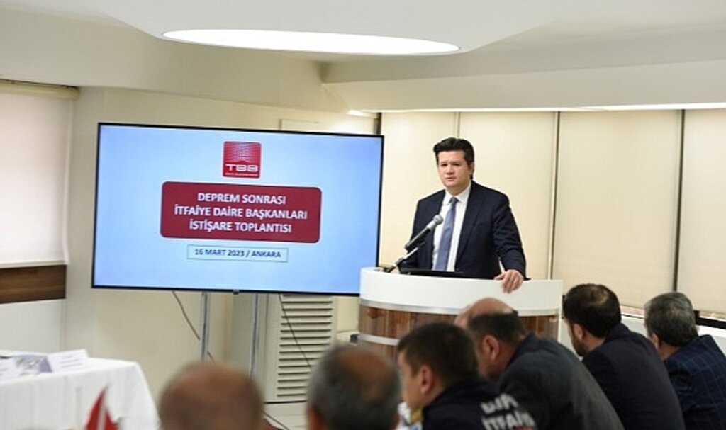 ''İtfaiyecilere tarihi bir sorumluluk düşüyor''