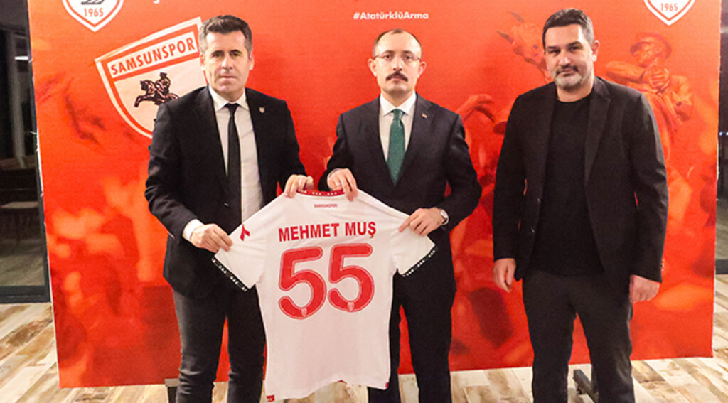 Bakan Muş, Şampiyon Samsunspor'u Ziyaret Etti