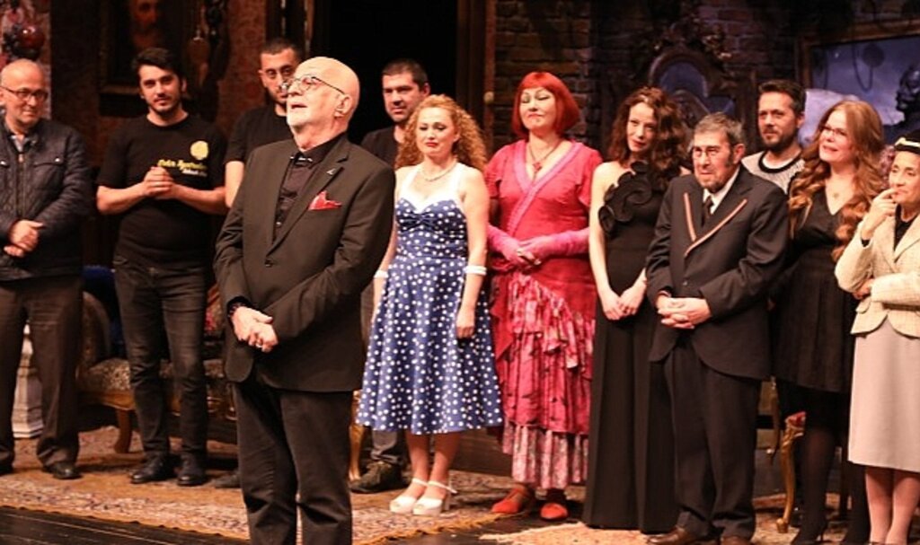 Hüzünlü ve komik bir hikâye: 