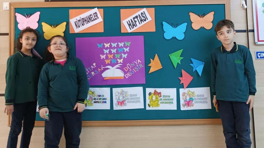 GAZİOSMANPAŞA İLKOKULU KÜTÜPHANELER HAFTASI ETKİNLİĞİ