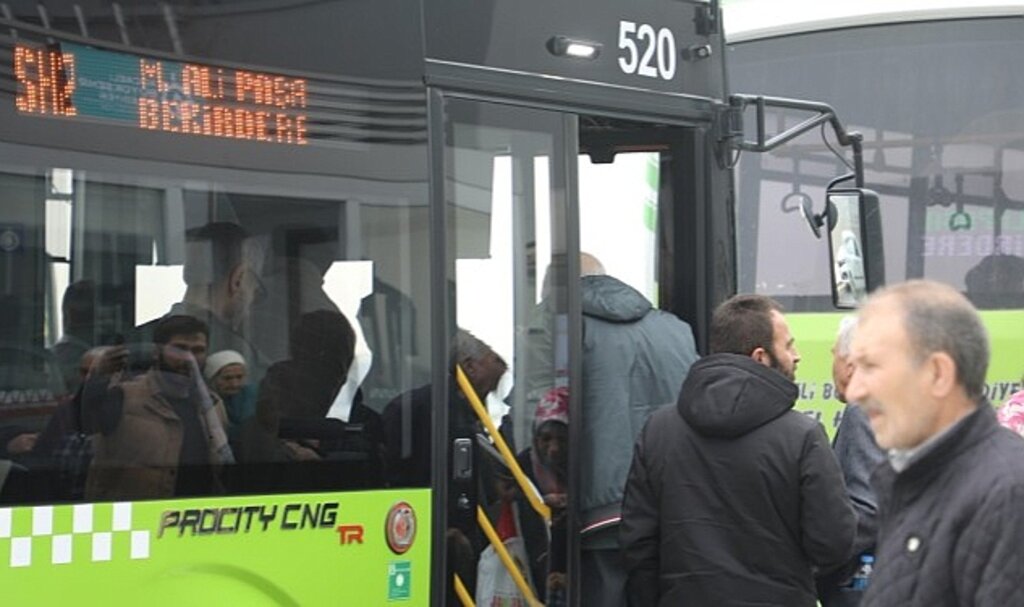 Kocaeli Büyükşehir'den Şehir Hastanesi'ne kolay ulaşım