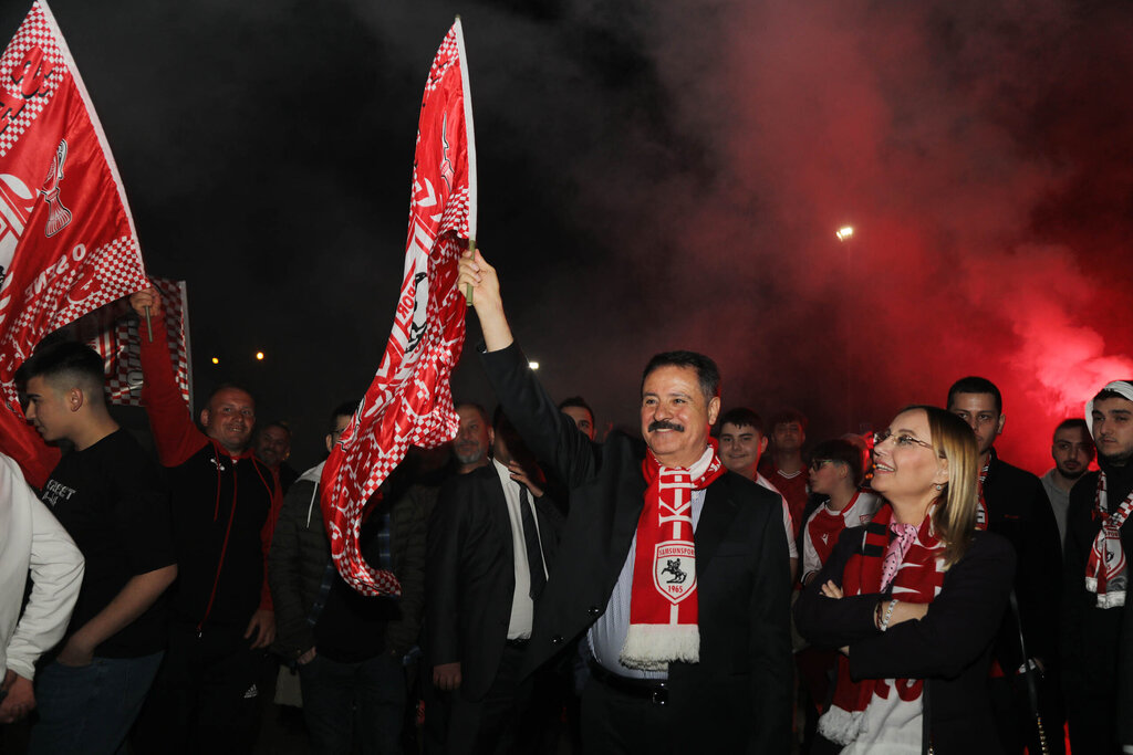 Başkan Deveci'den Samsunspor taraftarına 1000 bilet jesti