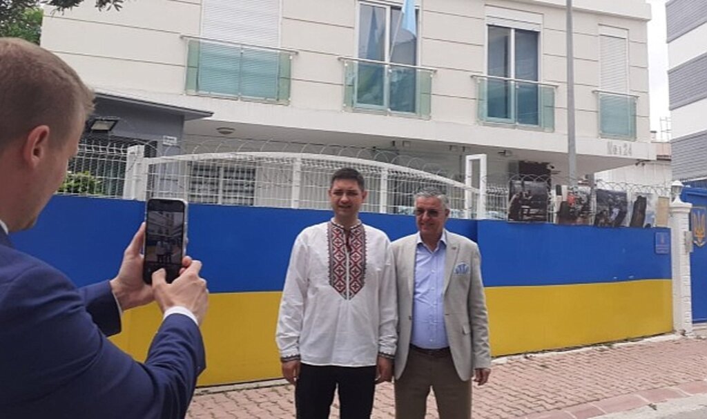 Başkan Topaloğlu'ndan Konsolos Voronin'e ziyaret