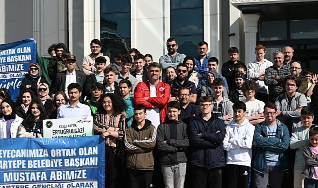 Kartepe Belediye Başkanı Av.M.Mustafa Kocaman Teknofest'te Çıkarma Yaptı