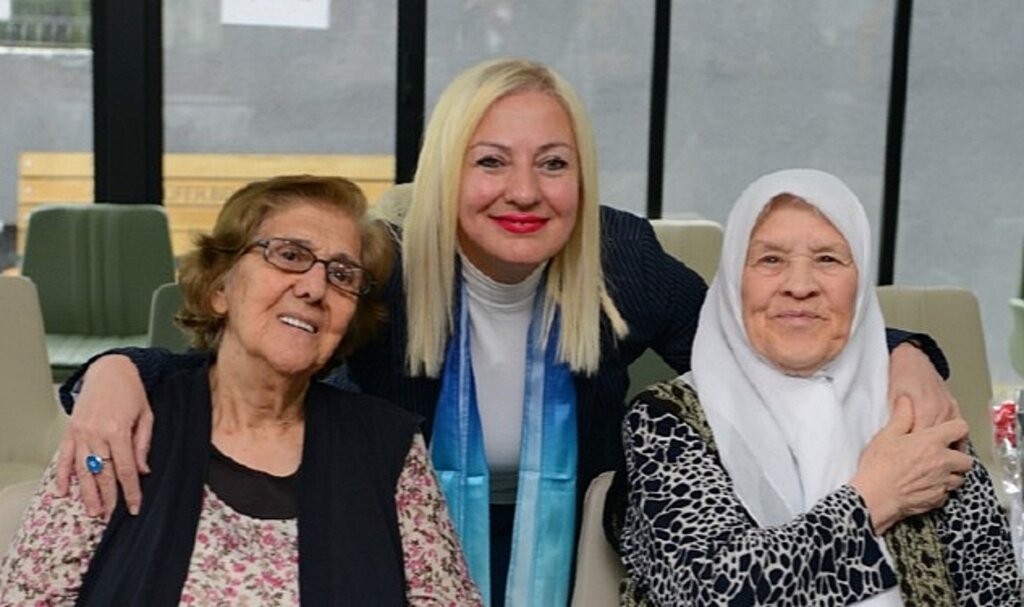 Nilüfer'in huzurevlerindeki anneler unutulmadı