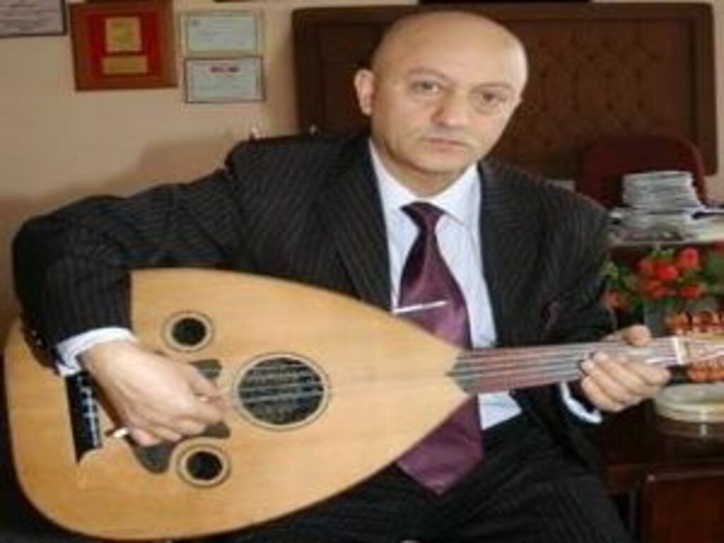 BAFRALI SÖZ YAZARINA ALMANYA'DAN YEPYENİ BİR BESTE DAHA