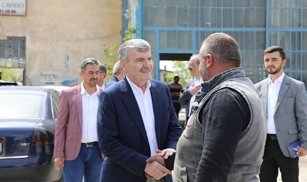 Tahir Akyürek'in KonyaGİAD ve Kamyon Garajı Esnafı Ziyaretleri