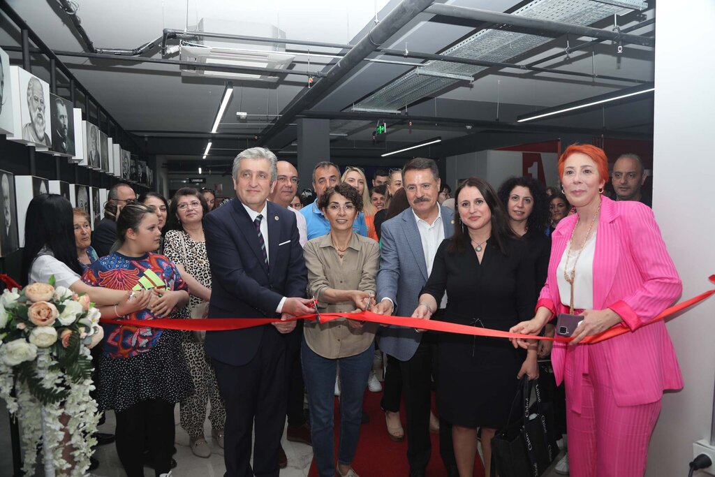 Atakum'un maharetli kadınlarından el emeği sergisi