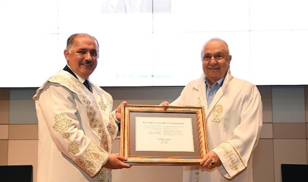 Bedrettin Dalan'a İTÜ'den Fahri Doktora Unvanı