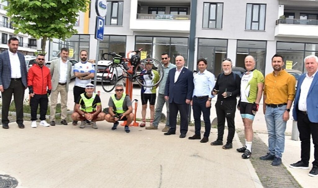 Bisiklet Severlerden Kocaman'a Teşekkür