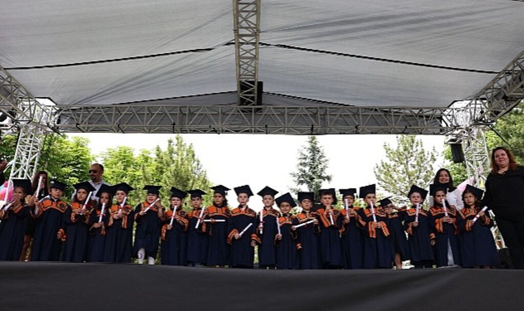 Çankaya Belediyesi Kreşleri Yeni Mezunlarını Verdi