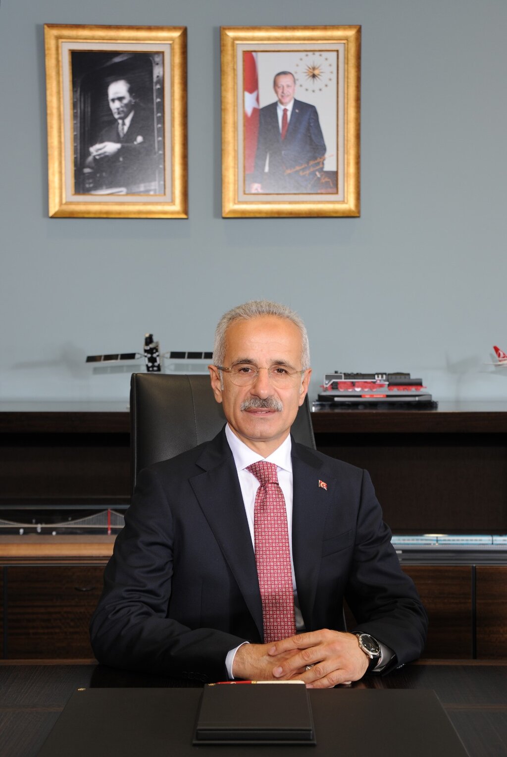 BAKAN ABDULKADİR URALOĞLU:Memleket yollarında onları yormayacak bütün önlemleri alıyoruz.