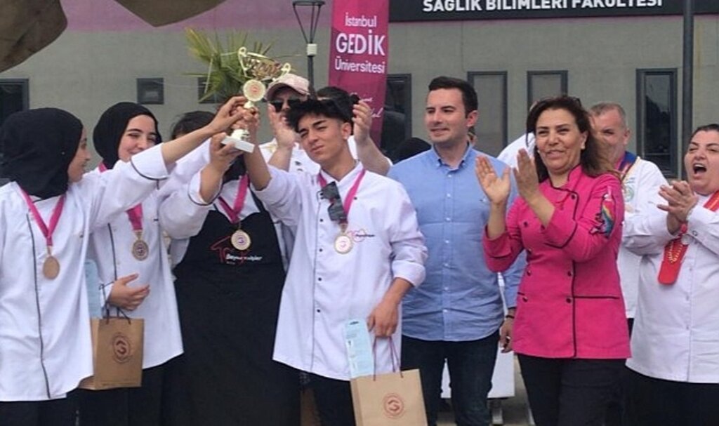 Deprem bölgesine Beyaz Kalplerden destek