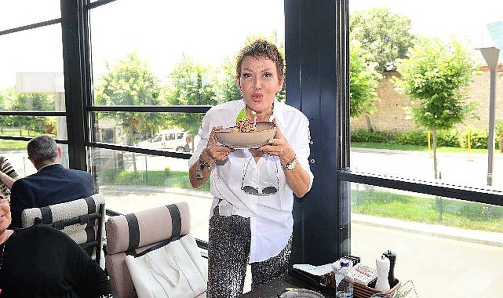 Hızla büyüyen HuQQabaz'ın hizmet standartlarını tüm dünyada aynı seviyede tutmak için geliştirdiği yeni yöntem 