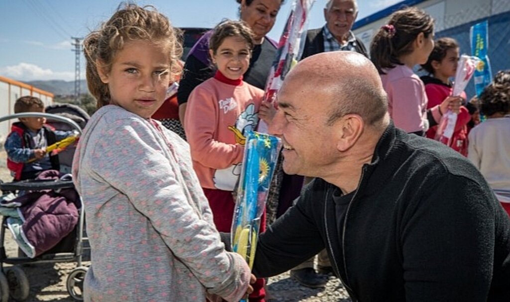 İzmir Büyükşehir Belediyesi Adıyaman'da iki yaşam alanı daha kuruyor