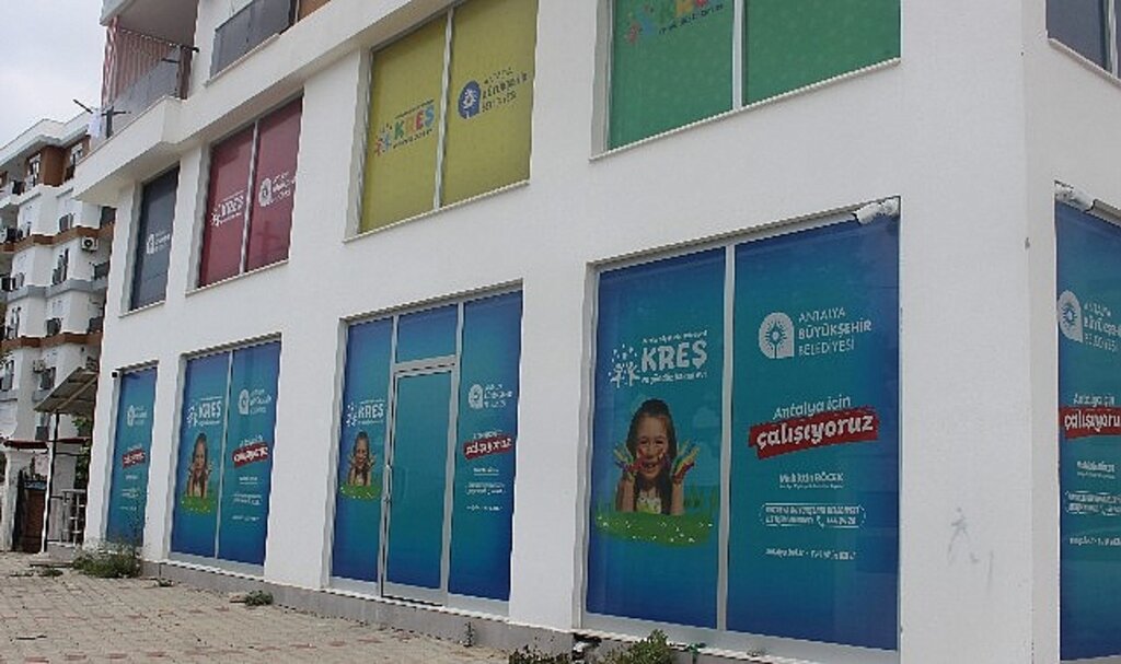 Kumluca Çocuk Kreşi ve Gündüz Bakımevi açıldı