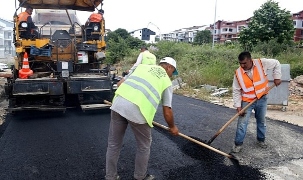 Nilüfer'de yol-asfalt çalışmaları hız kazandı