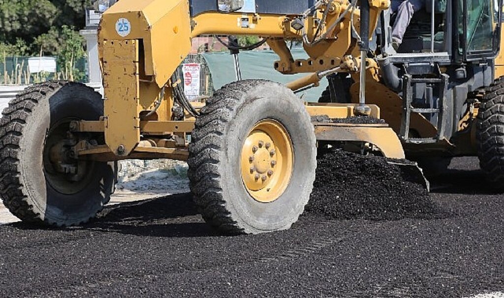 Altınkum'da asfalt çalışmalarına hız verildi 