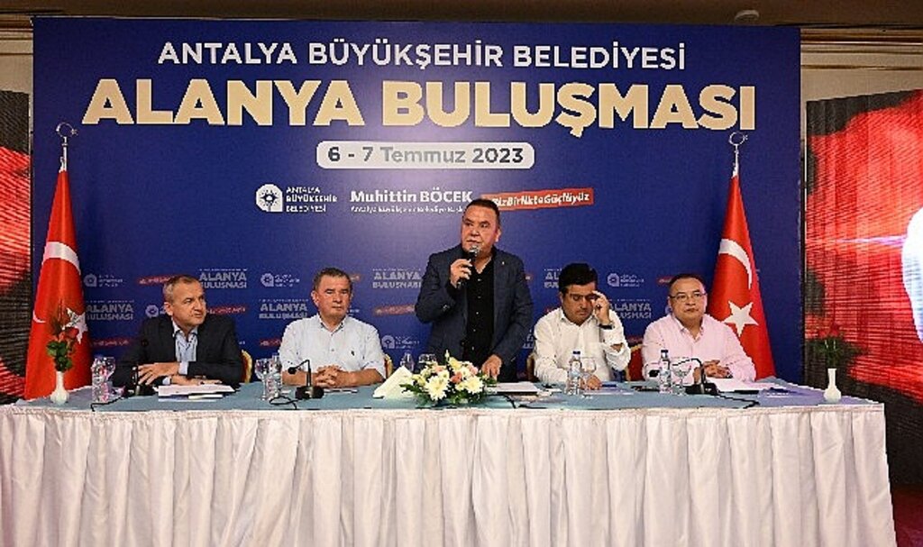 Başkan Böcek Alanya'da