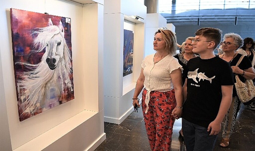 Fetih Müzesi'nde rengarenk sergi