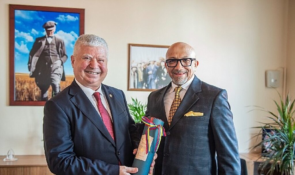 İzmir'le Latin Amerika ülkeleri arasındaki bağlar güçleniyor