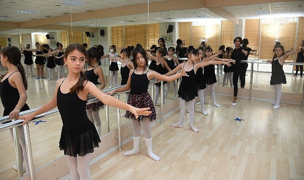 Kadıköy'de gençler ve çocuklar için yaz atölyeleri başlıyor