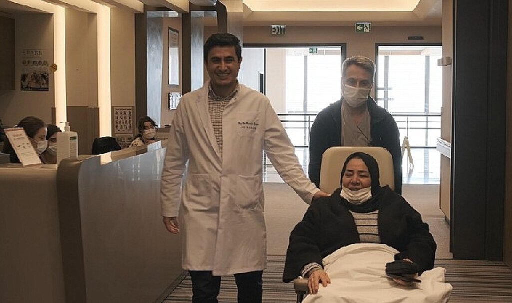 Robotik tedavi ve sanal oyunla bağımsızlığına kavuştu!