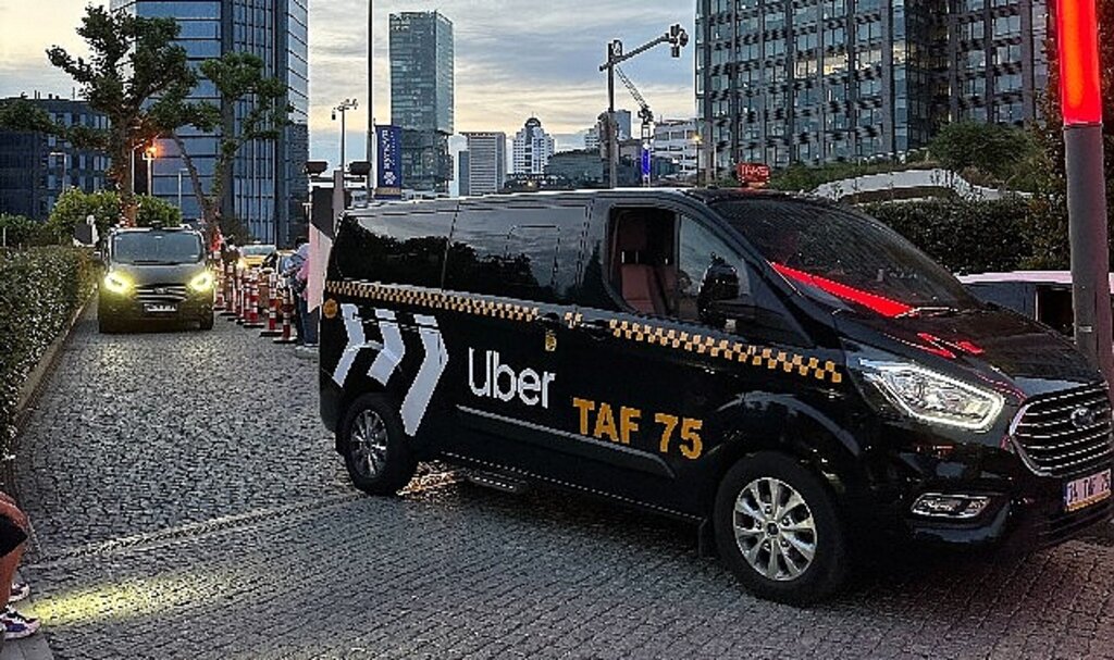 Uber, sarı taksiden büyük taksi segmentlerine dönüşüm için araç alım desteğini başlatıyor
